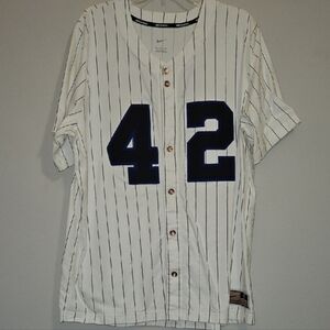 XL Nike New York Yankees Jackie Robinson Jersey. "CHANGE THE WORLD" LIKE NEW